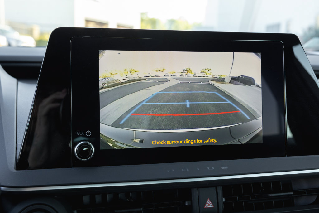 Certified 2024 Toyota Prius XLE FWD image 18