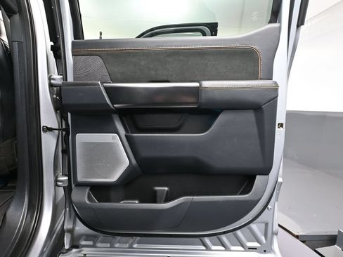 Used 2023 Ford F150 Platinum AWD/4WD image 37