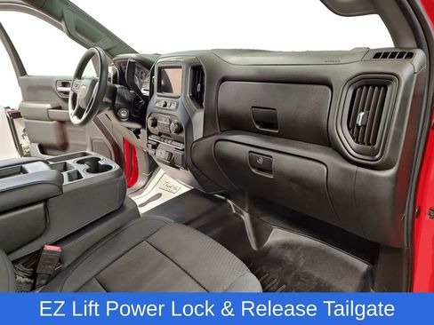 Used 2019 Chevrolet Silverado 1500 Custom w/ Custom Value Package image 21