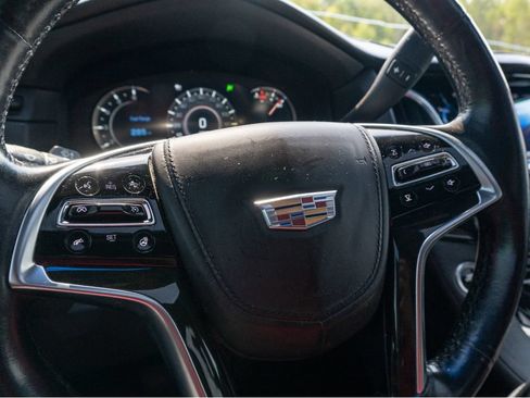 Used 2016 Cadillac Escalade Platinum RWD image 34