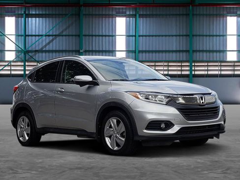Used 2019 Honda HR-V EX-L image 6