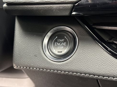 Used 2025 Buick Enclave Sport Touring w/ Power Package image 23