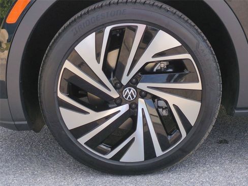 New 2026 Volkswagen ID.4 Pro S Plus AWD/4WD image 23