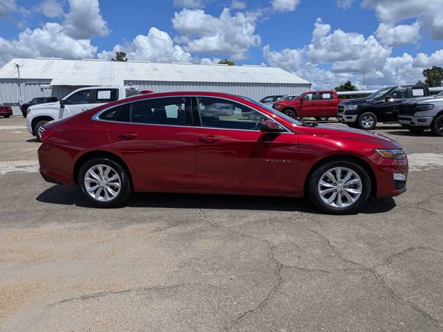 Used 2024 Chevrolet Malibu LT FWD image 3