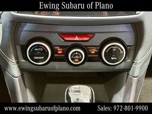 Used 2022 Subaru Crosstrek 2.5i Sport w/ Moonroof Package AWD/4WD image 16