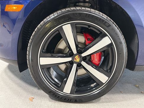 Certified 2026 Porsche Macan S AWD/4WD image 42