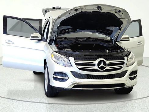 Used 2018 Mercedes-Benz GLE 350 4MATIC image 12