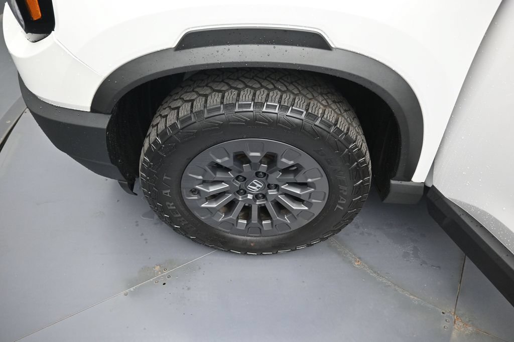 Certified 2026 Honda Passport TrailSport image 38
