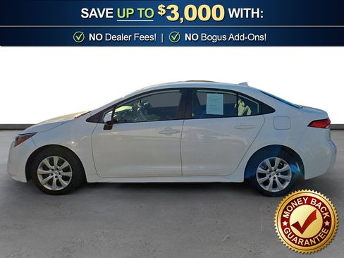 Used 2024 Toyota Corolla LE image 2