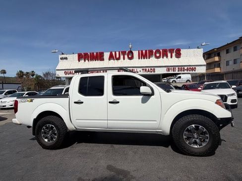 Used 2018 Nissan Frontier PRO-4X w/ Pro-4x Luxury Package AWD/4WD image 1