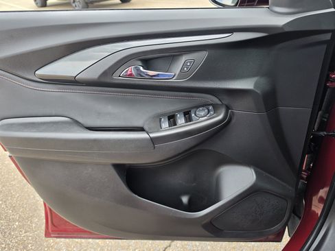 Used 2023 Chevrolet TrailBlazer RS w/ Convenience Package image 18