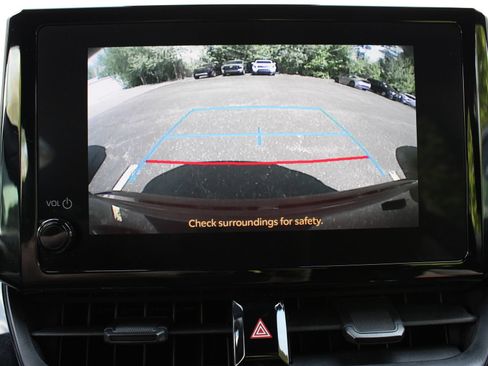 Used 2025 Toyota Corolla SE FWD image 31