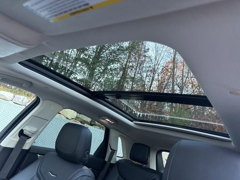 Used 2019 Cadillac XT5 Luxury image 29