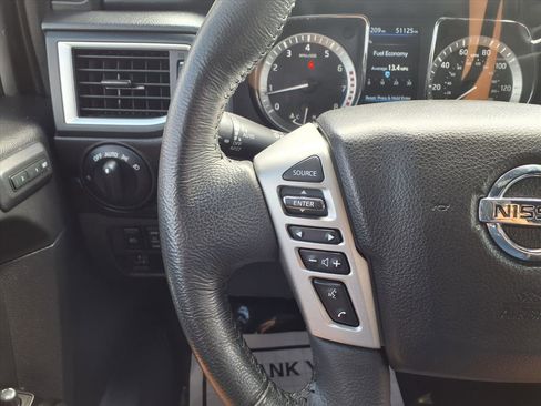 Used 2019 Nissan Titan SL w/ Midnight Edition image 13