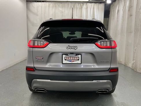 Used 2022 Jeep Cherokee Limited AWD/4WD image 6