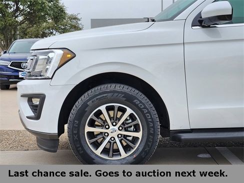 Used 2021 Ford Expedition XLT image 6