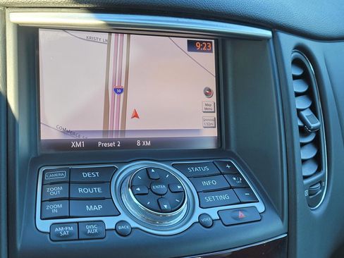 Used 2017 INFINITI QX50 2WD w/ Premium Plus Package image 11