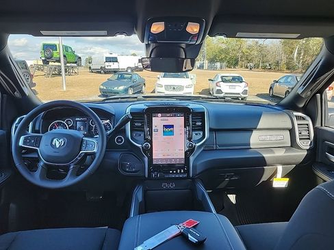 New 2026 RAM 2500 Big Horn AWD/4WD image 3