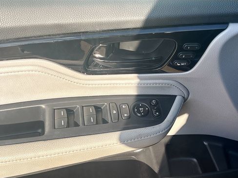 Used 2024 Honda Odyssey Elite image 18