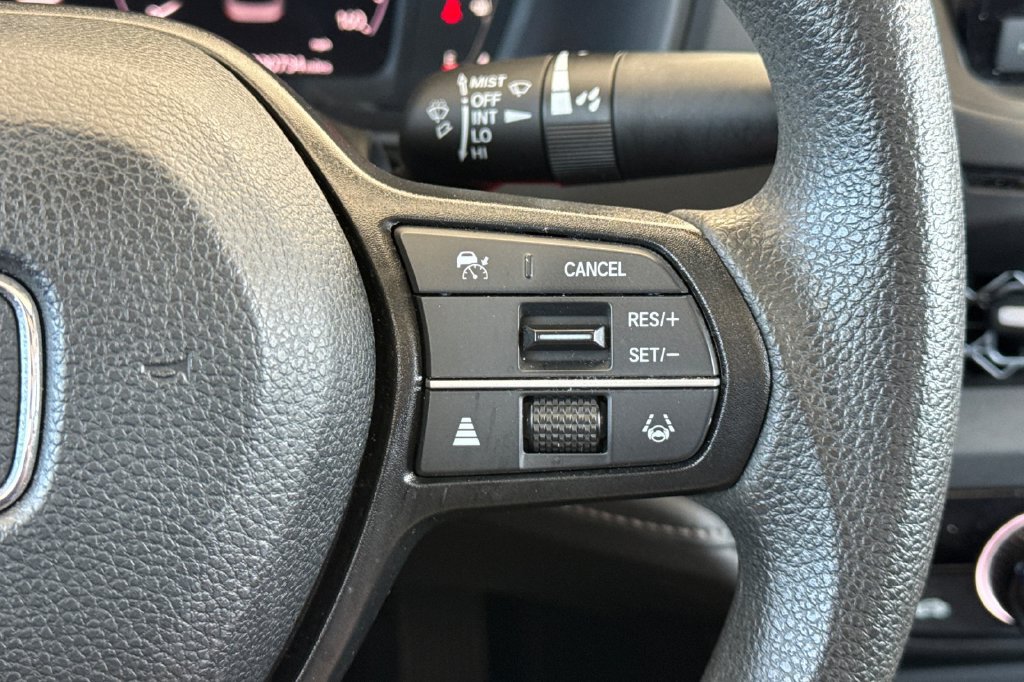 Certified 2023 Honda Accord EX image 27