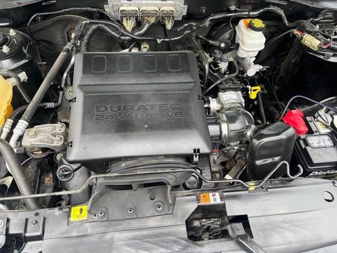 Used 2011 Ford Escape XLT w/ 203A Rapid Spec Order Code image 26
