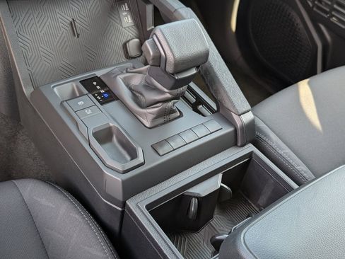 Used 2025 Toyota Tacoma SR image 16