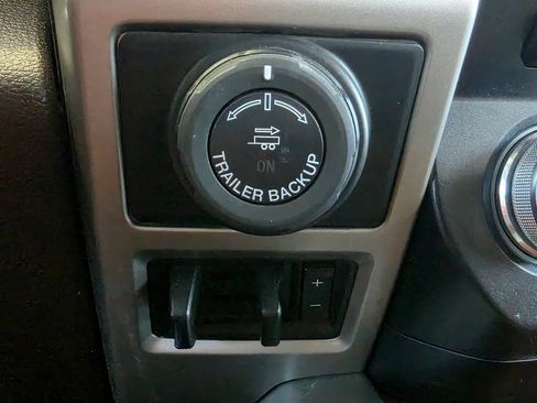Used 2018 Ford F150 King Ranch w/ Equipment Group 601A Luxury AWD/4WD image 51