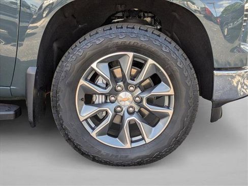 New 2025 Chevrolet Silverado 1500 LT w/ Leather Package image 10