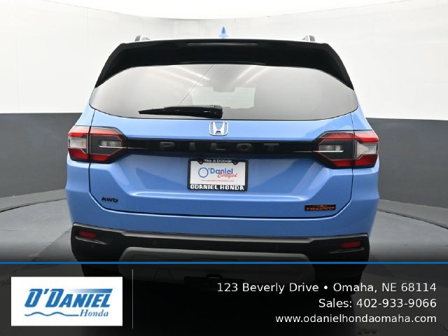 Used 2024 Honda Pilot TrailSport image 5