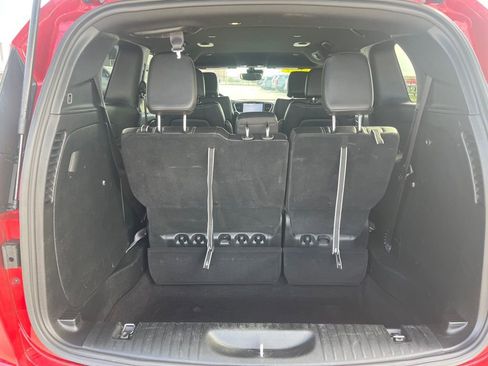 Used 2025 Chrysler Pacifica Select image 27