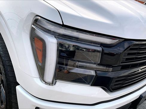 Used 2025 Ford F150 Platinum w/ Equipment Group 702A High image 30