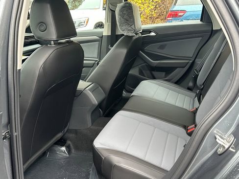 New 2026 Volkswagen Jetta SE image 14