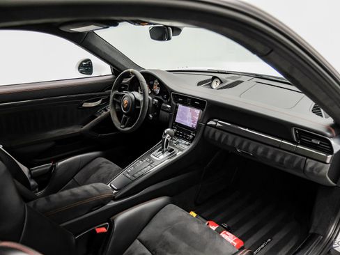 Used 2019 Porsche 911 GT3 RS RWD image 57