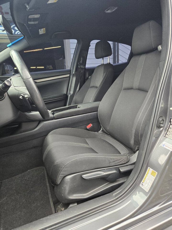 Used 2017 Honda Civic Sport image 8