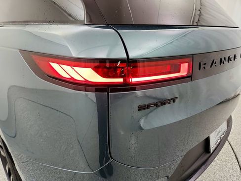 New 2026 Land Rover Range Rover Sport SE image 31
