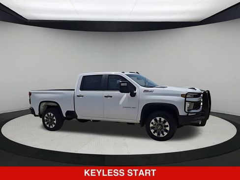 Used 2024 Chevrolet Silverado 2500 Custom w/ Custom Value Package AWD/4WD image 2