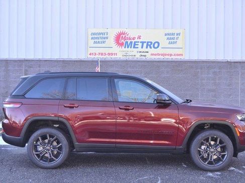 New 2025 Jeep Grand Cherokee Limited image 1