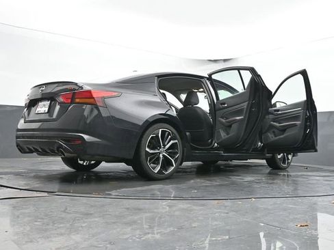 Used 2024 Nissan Altima 2.5 SR image 71