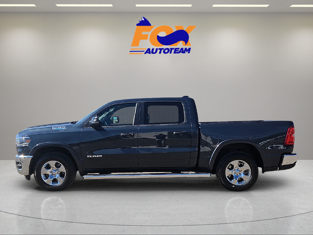 Used 2025 RAM 1500 Big Horn AWD/4WD image 2