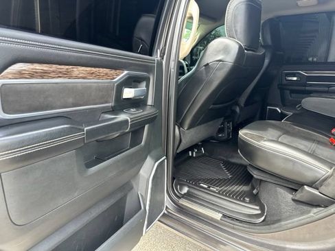 Used 2020 RAM 2500 Laramie AWD/4WD image 30