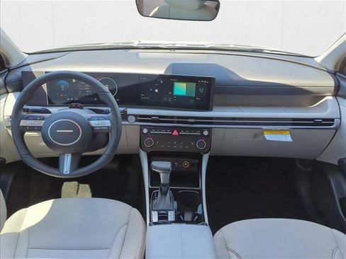 New 2025 Hyundai Tucson SEL image 15