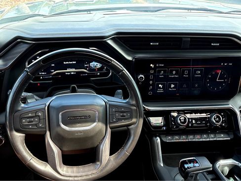 Certified 2023 GMC Sierra 1500 Denali Ultimate image 4