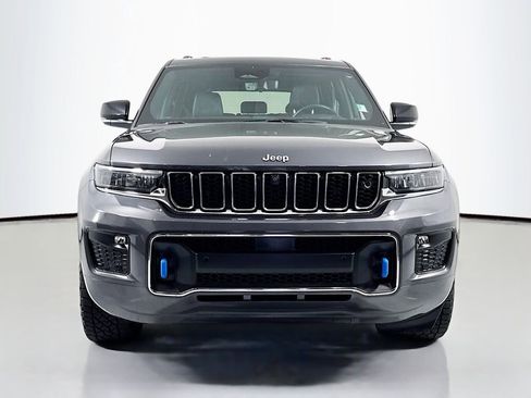 Used 2022 Jeep Grand Cherokee Overland w/ Advanced Protech Group III image 2