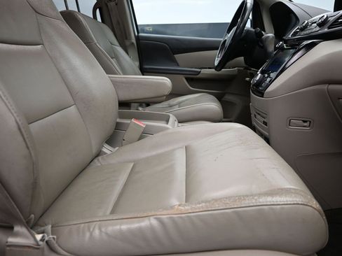 Used 2014 Honda Odyssey EX-L image 25