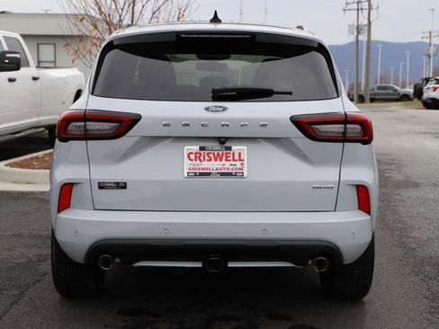 Used 2025 Ford Escape ST-Line Elite w/ Premium Technology Package image 5