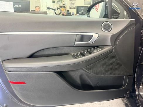 Used 2025 Hyundai Sonata SEL FWD image 22