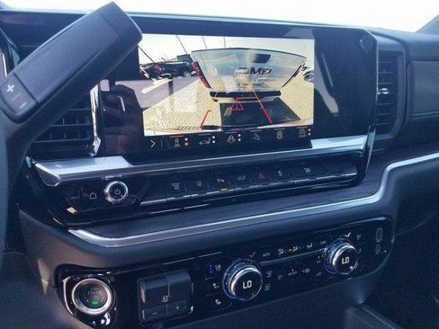 New 2025 GMC Sierra 2500 SLT w/ SLT Premium Package image 16