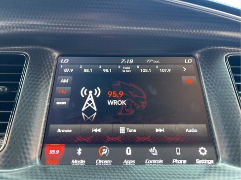 Used 2019 Dodge Charger SRT Hellcat w/ Harman/Kardon Audio Group image 19