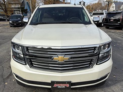Used 2015 Chevrolet Suburban LTZ image 11