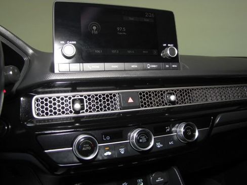 Certified 2025 Honda Civic Sport image 7